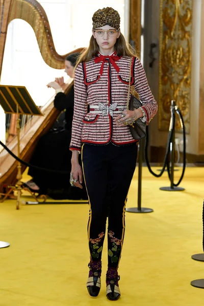 Look 21